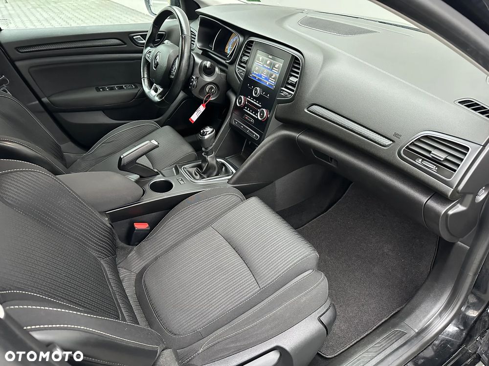 Renault Megane Grandtour ENERGY TCe 130 BUSINESS - 38