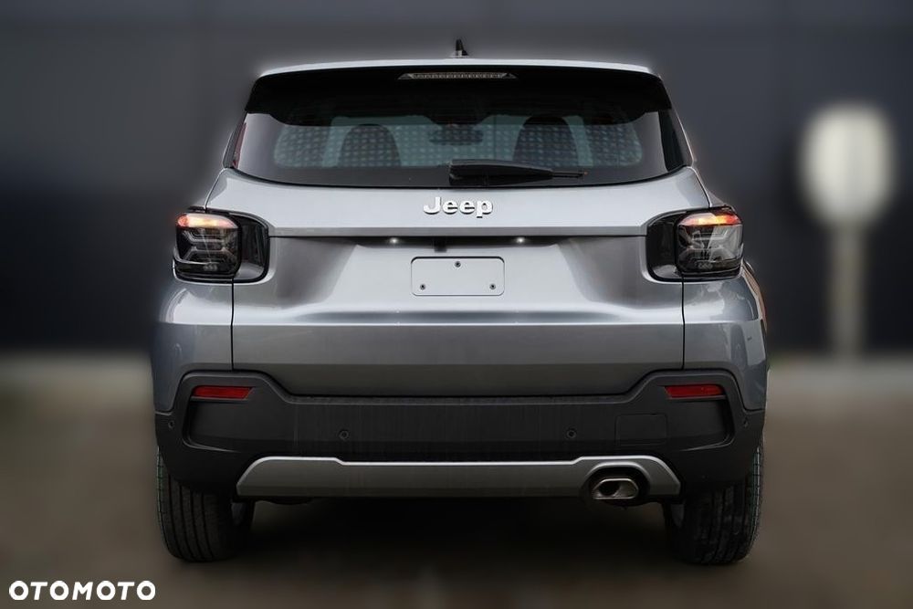 Jeep Avenger 1.2 T3 mHEV Altitude FWD eDCT6 - 5