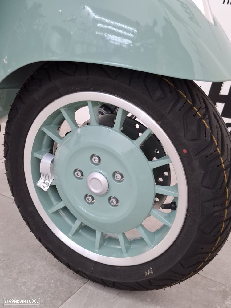 Vespa GTS Super EDIÇÃO 80 ANOS - GARANTIA DE FÁBRICA - 12