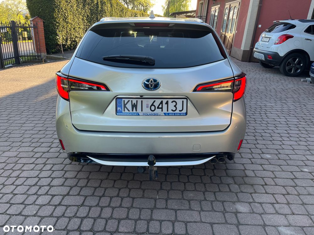 Toyota Corolla 2.0 Hybrid Executive - 6