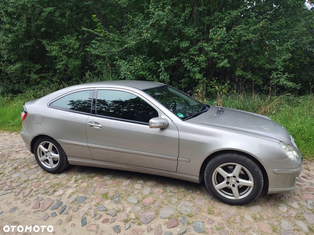 Mercedes-Benz Klasa C 220 CDI Sportcoupe Automatik - 1