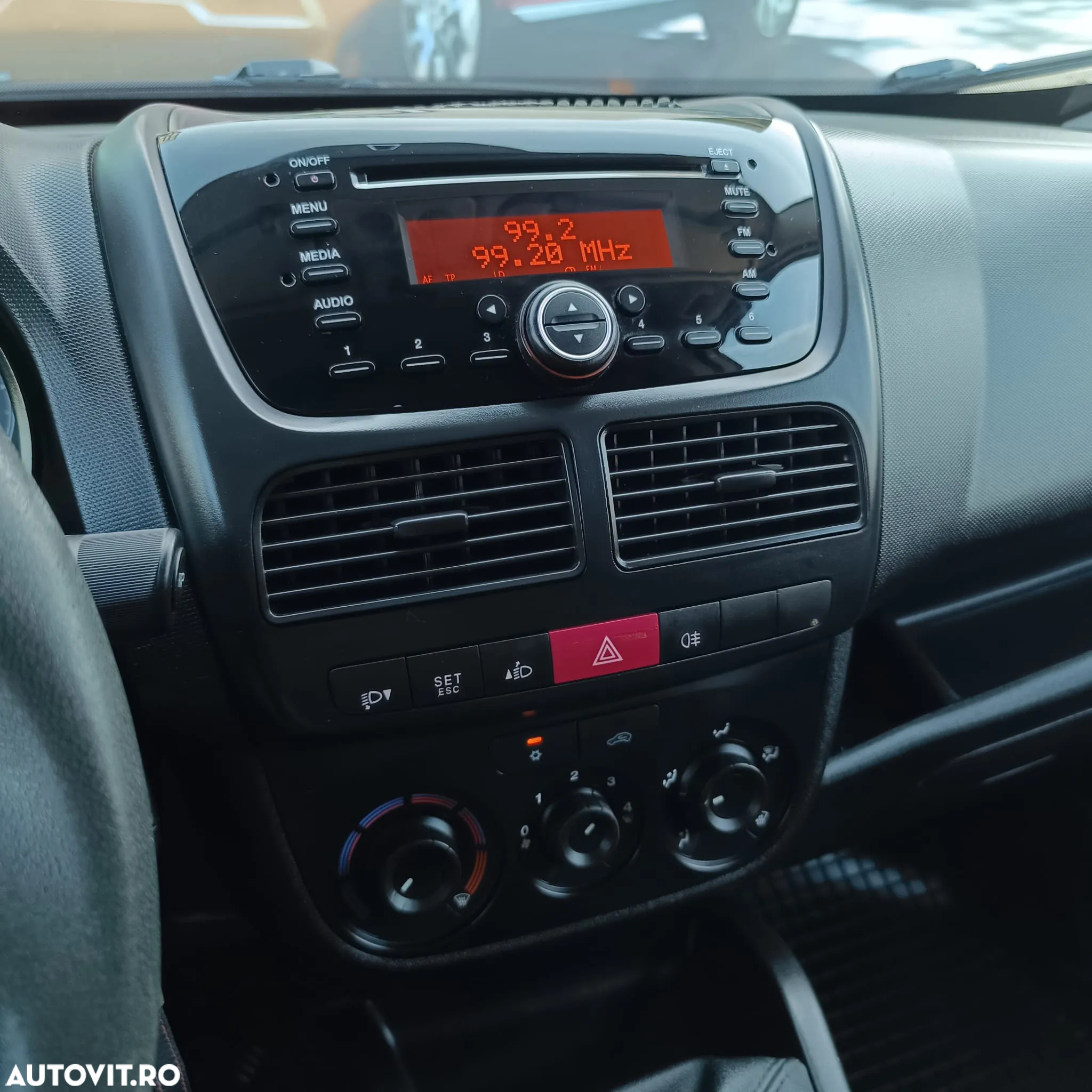 Opel Combo 1.3 CDTI L1H1 - 11