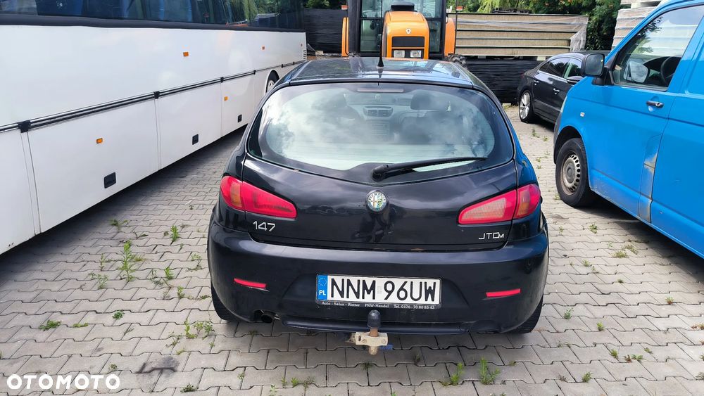 Alfa Romeo 147 - 4
