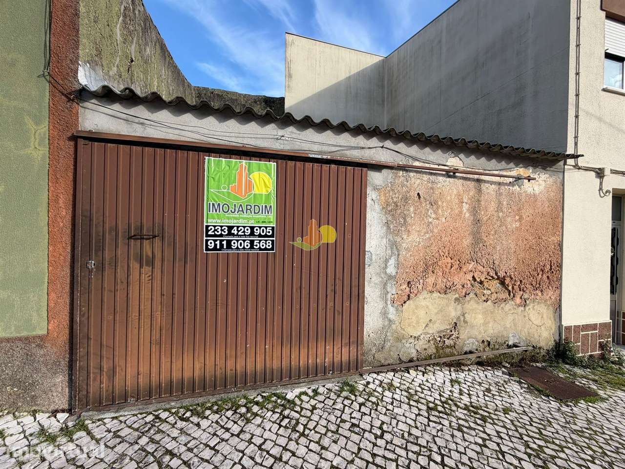 Garagem no centro de Brenha - Grande imagem: 3/9