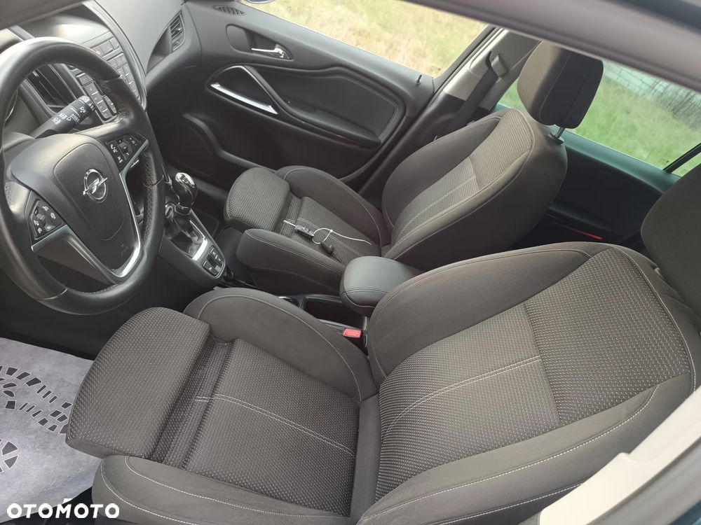 Opel Zafira Tourer 1.4 Turbo Edition - 21
