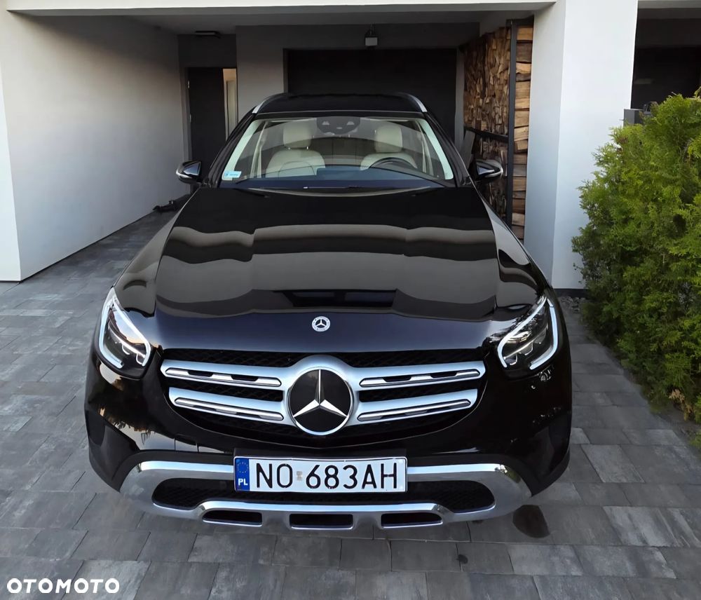 Mercedes-Benz GLC - 1