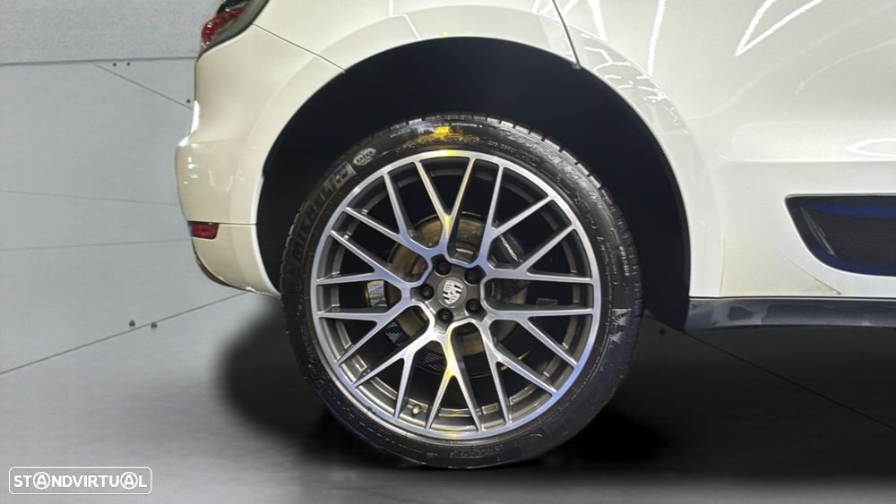 Porsche Macan Standard - 19