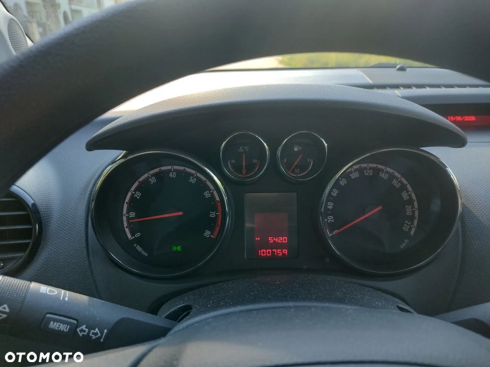 Opel Meriva 1.4 Essentia - 9