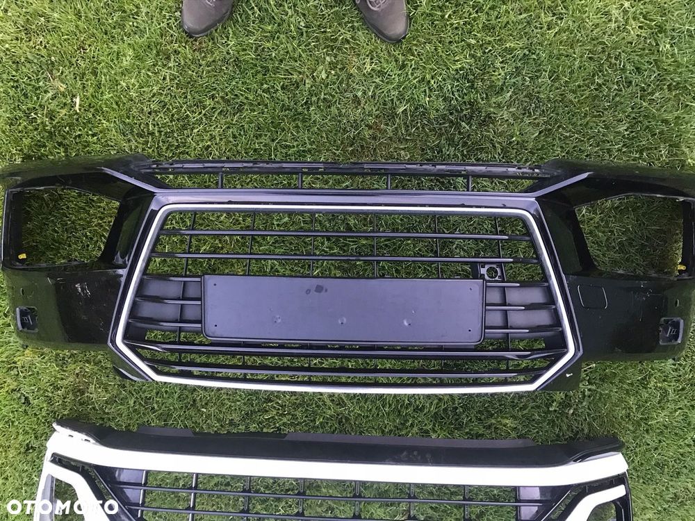 AUDI TT ZDERZAK PRZEDNI S-LINE 8S0 8S 15- GRILL - 1