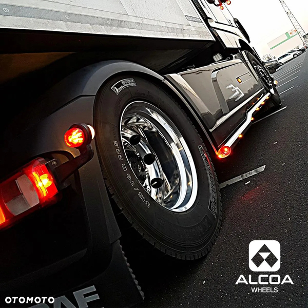 Tył C.S. / ALCOA / 22,5 x 9,00 / ET 154 / DB / NETTO 1.950,-PLN