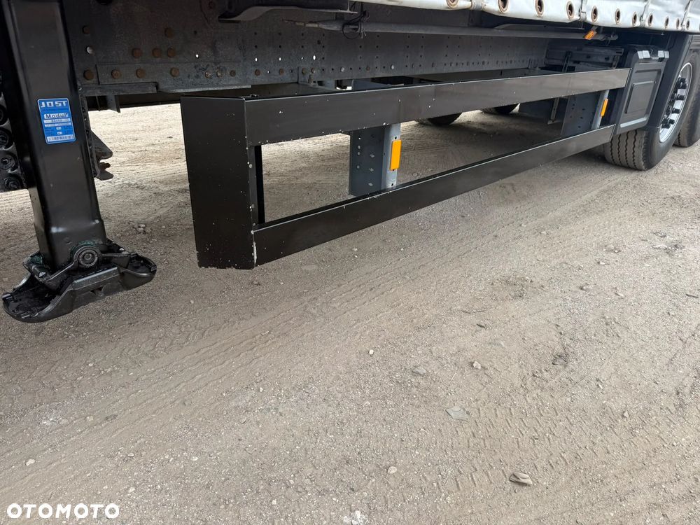 Scania Wynajem zestaw z naczepą SCHMITZ STANDARD - 17
