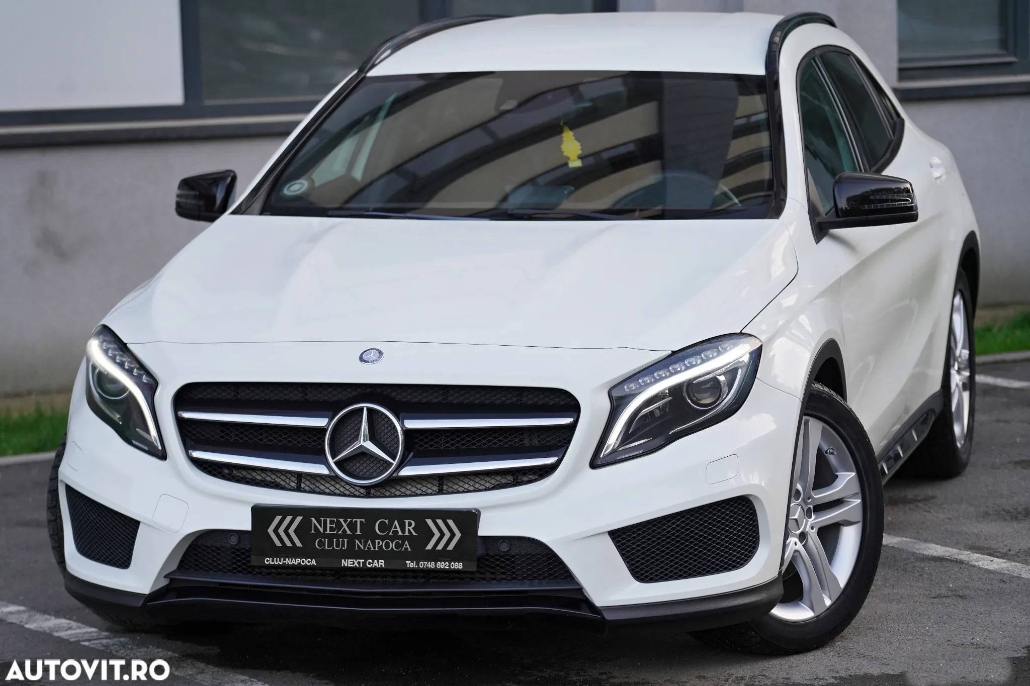 Mercedes-Benz GLA 220 CDI 4Matic 7G-DCT AMG Line - 2