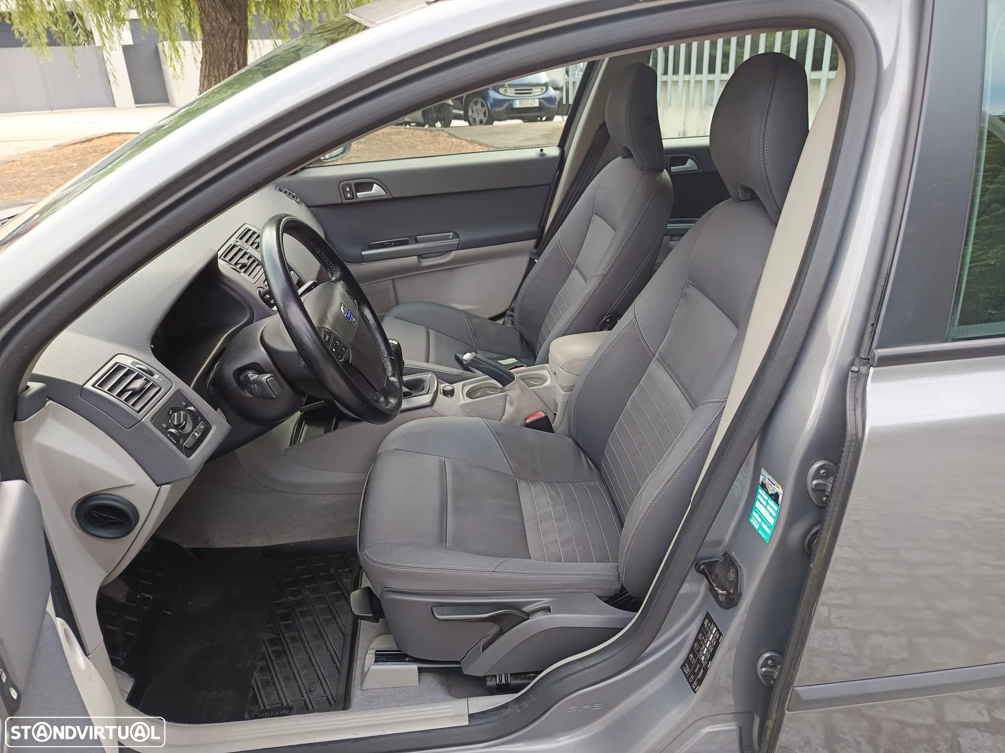 Volvo V50 1.6 D Nível 2 - 36
