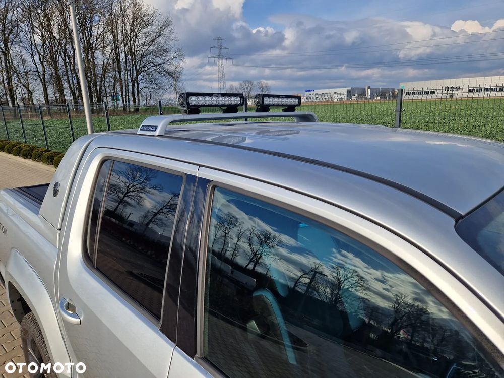 Volkswagen Amarok 3.0 V6 TDi 4MOTION Aventura - 3