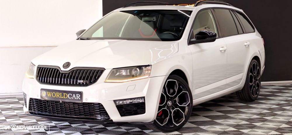 Skoda Octavia 2.0 TDI DSG RS - 1