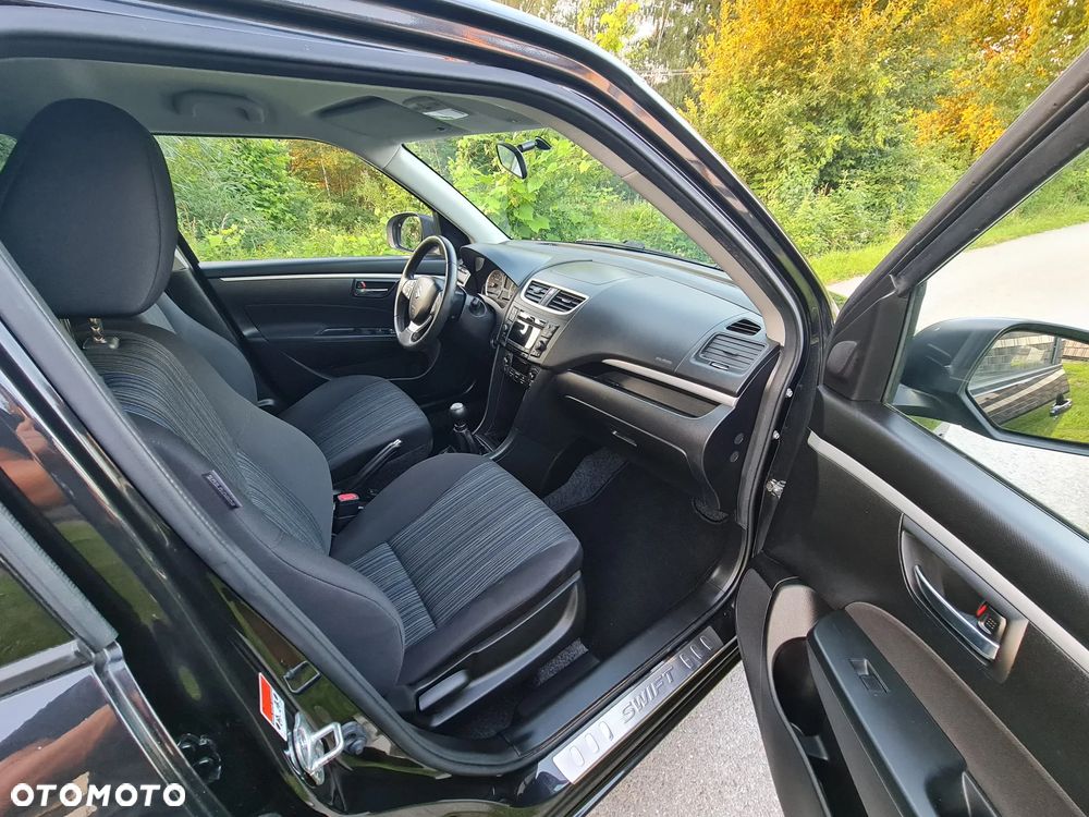 Suzuki Swift - 15