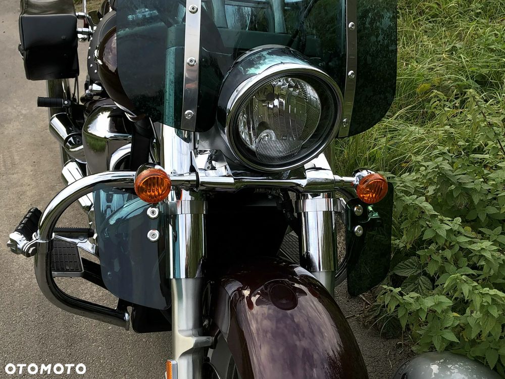 Suzuki Boulevard - 35