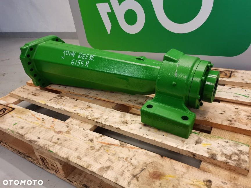 Obudowa wału napędowego R188078 John Deere 7820 - 6