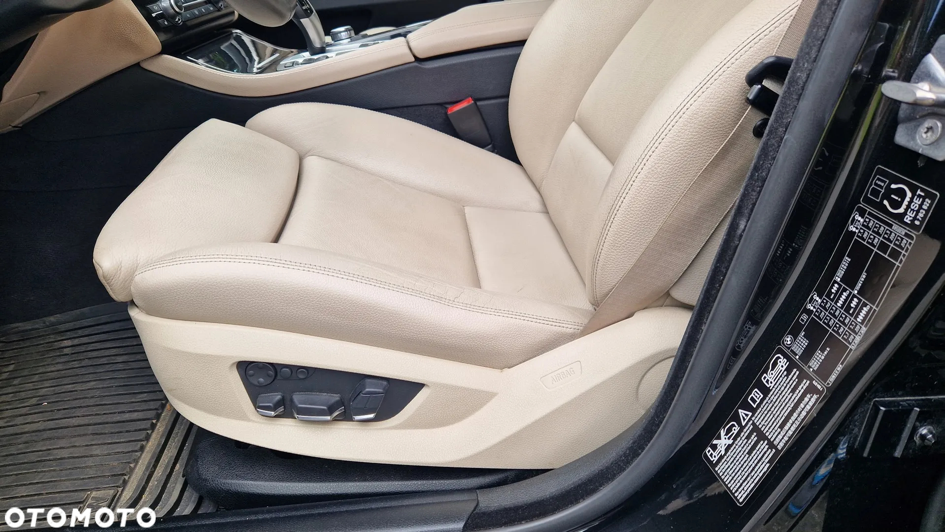 BMW Seria 5 530d xDrive - 10