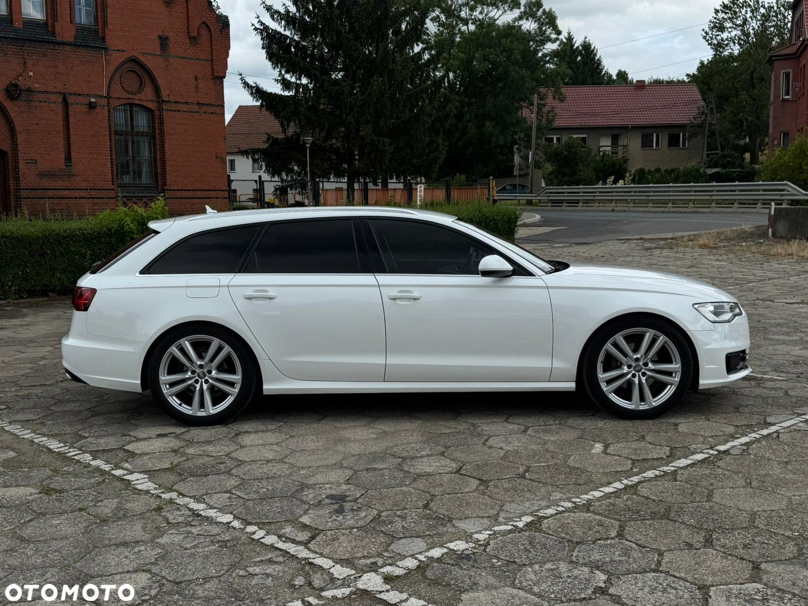 Audi A6 2.0 TDI ultra - 4
