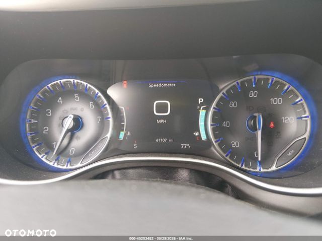 Chrysler Pacifica - 14