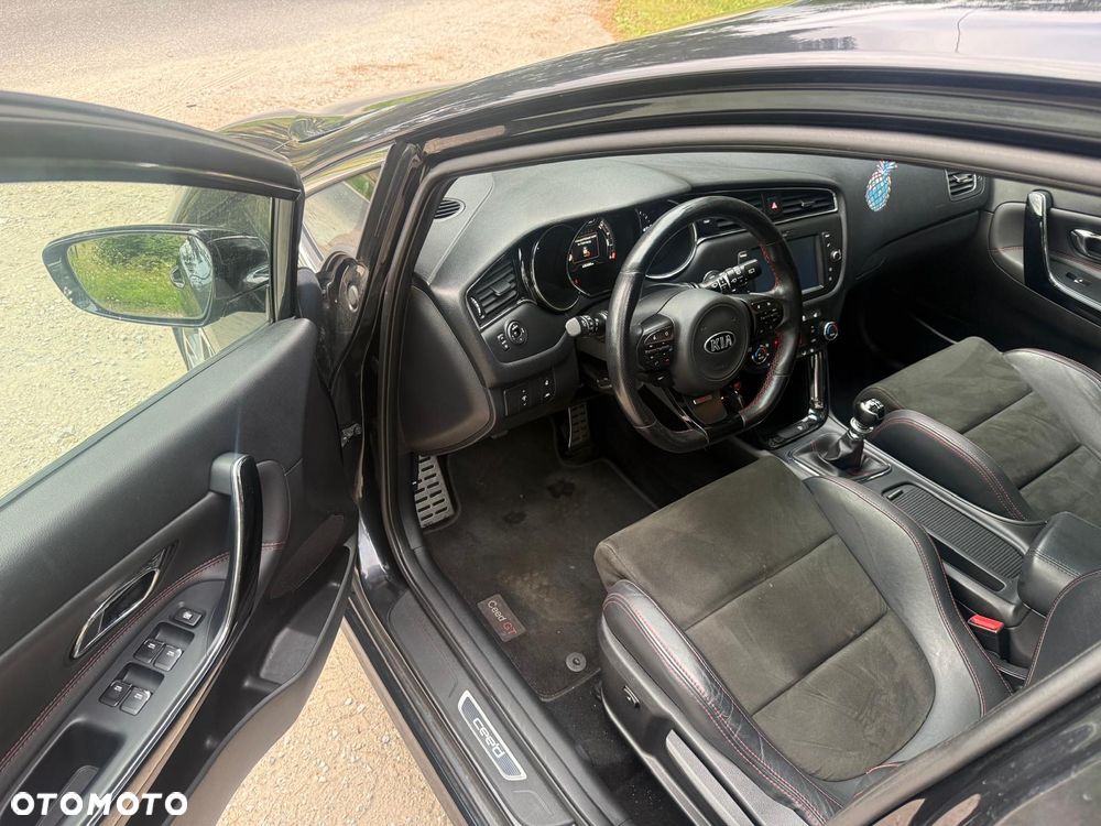 Kia Ceed 1.6 T-GDI GT L - 13