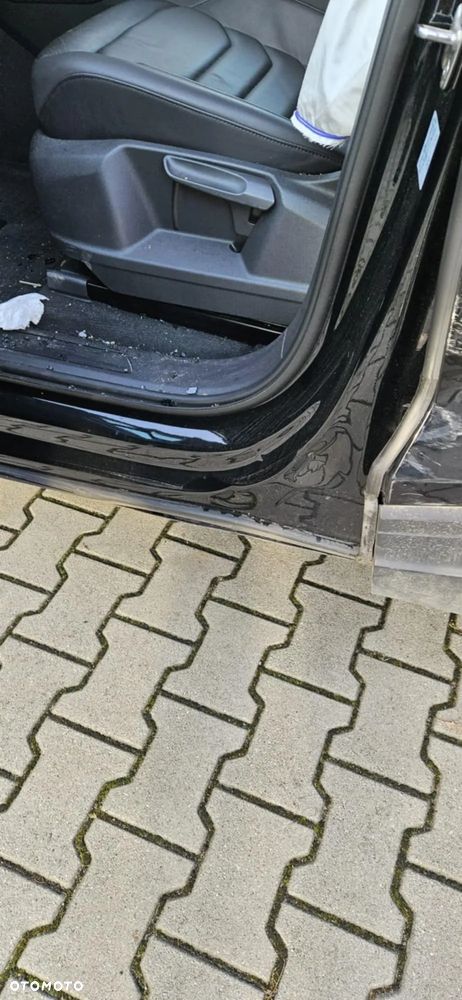 Volkswagen Touareg 3.0 V6 TDI 4Motion - 11