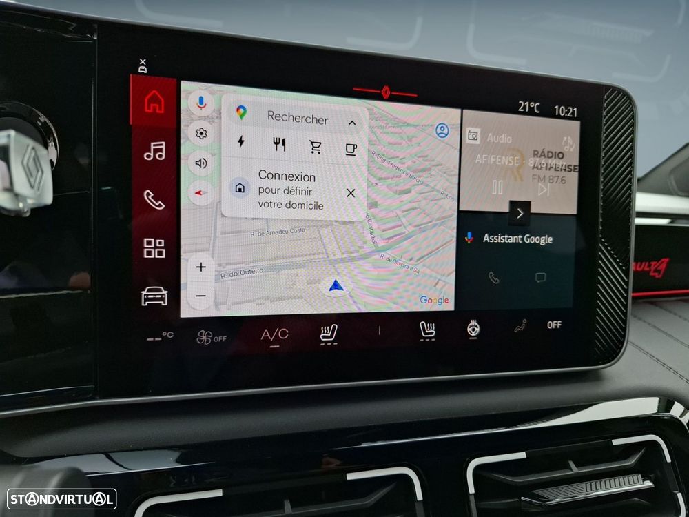 Renault 4 E-Tech 52 kWh Iconic Autonomia Conforto - 23