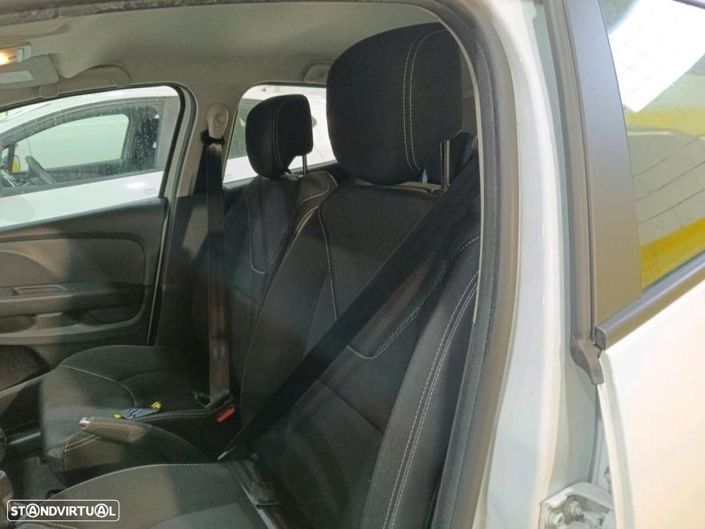 Renault Clio 1.5 dCi Zen - 4