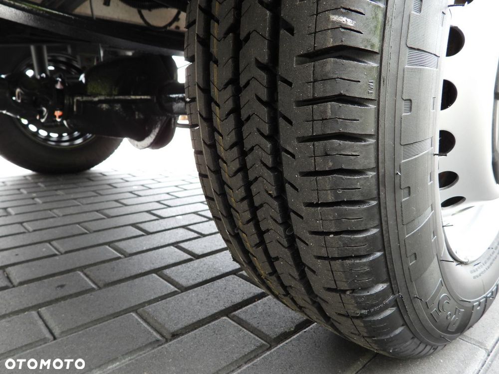 Iveco DAILY  35S18 PLANDEKA 10 PALET WEBASTO TEMPOMAT KLIMATYZACJA  180KM - 26