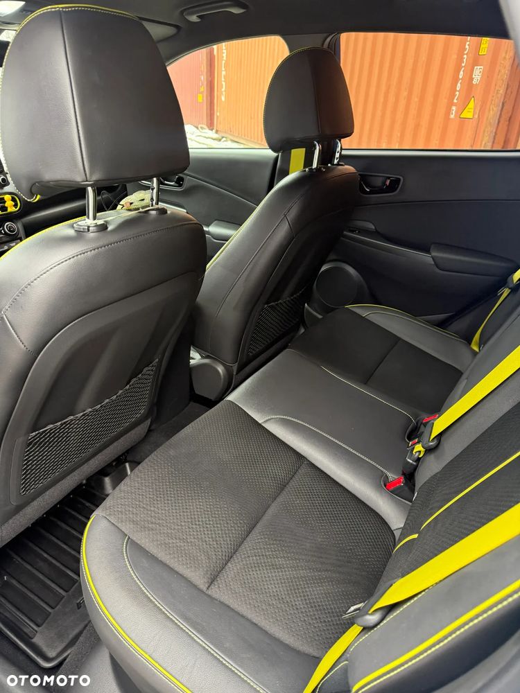 Hyundai Kona 1.6 T-GDI Premium DCT - 22