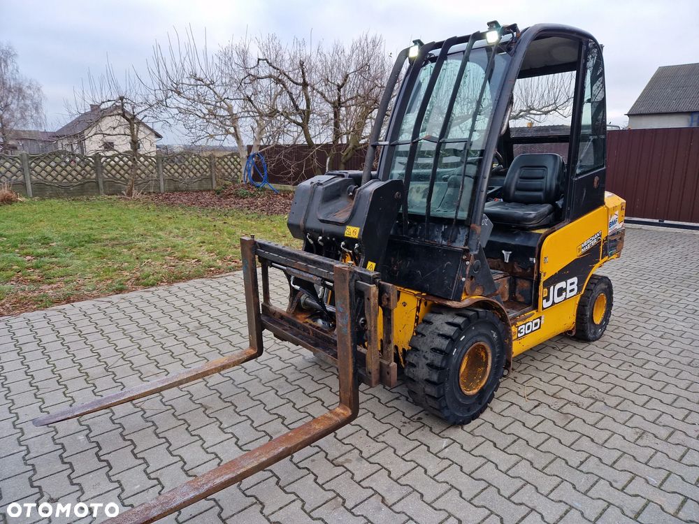 JCB TLT 30D ,TLT 25D ,teleskopowy 3 tony - 3