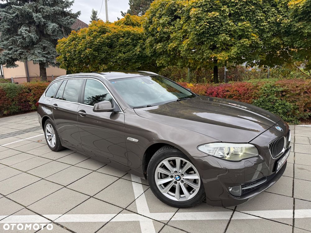 BMW Seria 5 520d Luxury Line - 17
