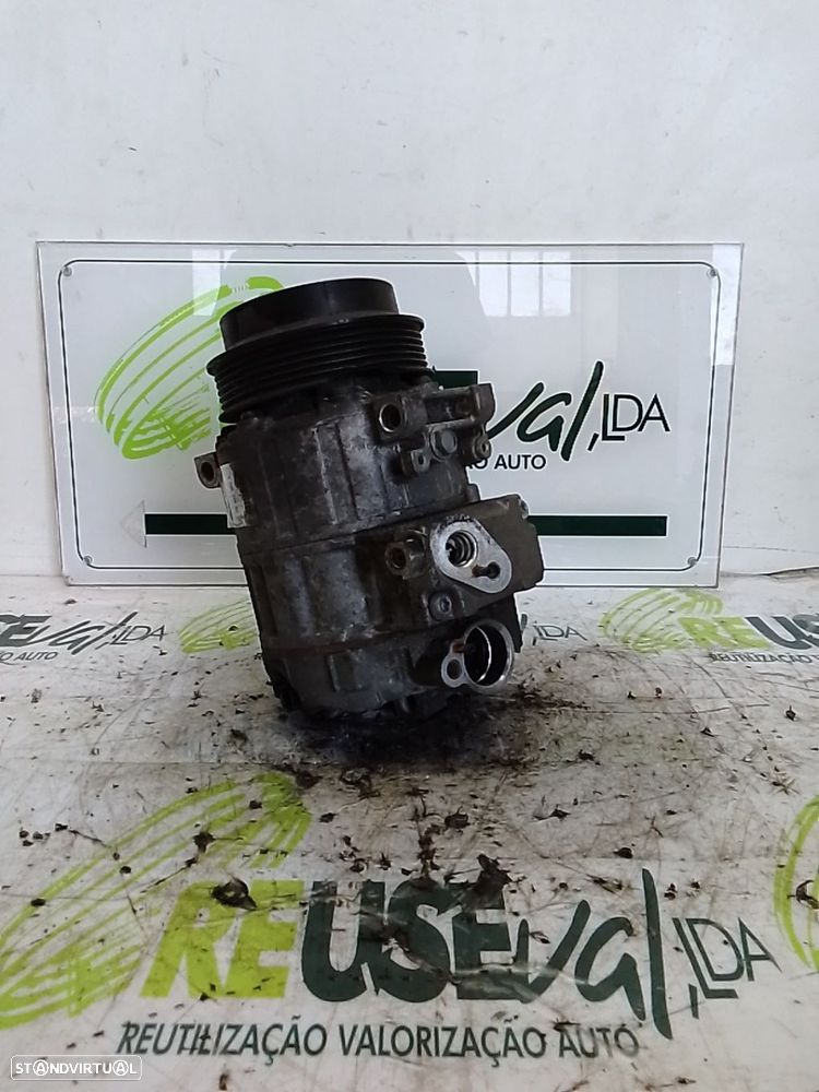 Compressor Do Ar Condicionado Mercedes-Benz C-Class (W204) - 1
