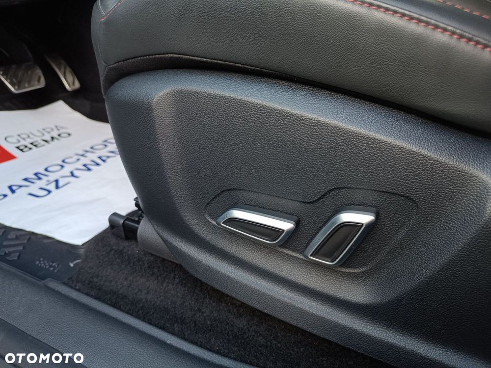 MG HS 1.5 T-GDI Exclusive DCT - 13