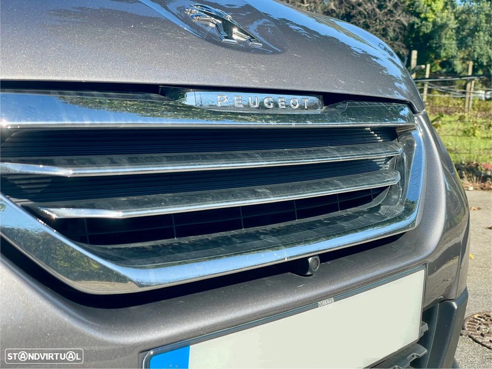 Peugeot 2008 1.6 e-HDi Allure 2-Tronic - 15