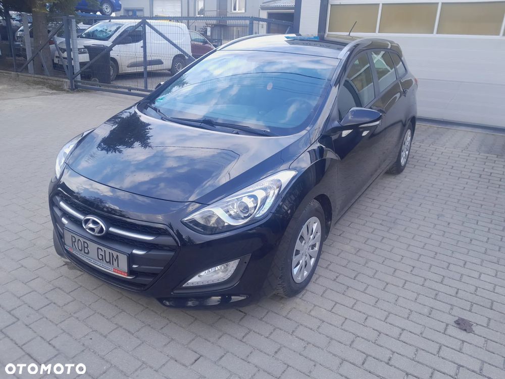 Hyundai i30 1.6 CRDI Trend - 1