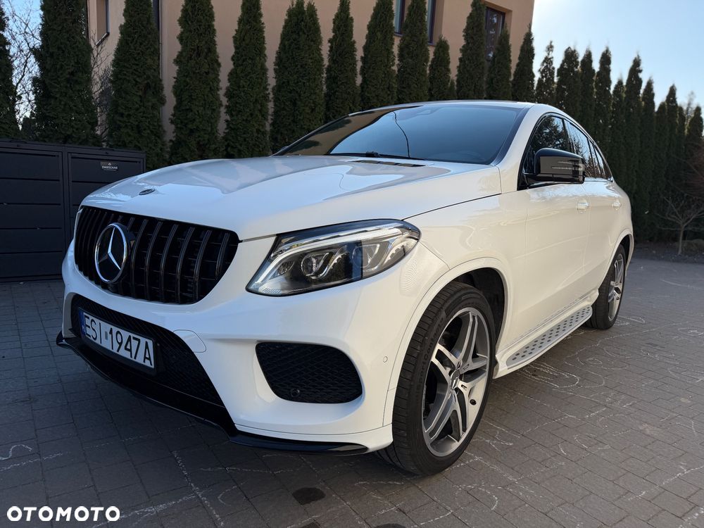 Mercedes-Benz GLE 350 d 4Matic 9G-TRONIC AMG Line - 1