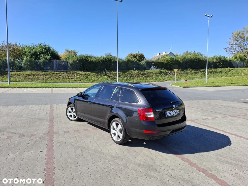 Skoda Octavia 2.0 TDI Ambition - 12