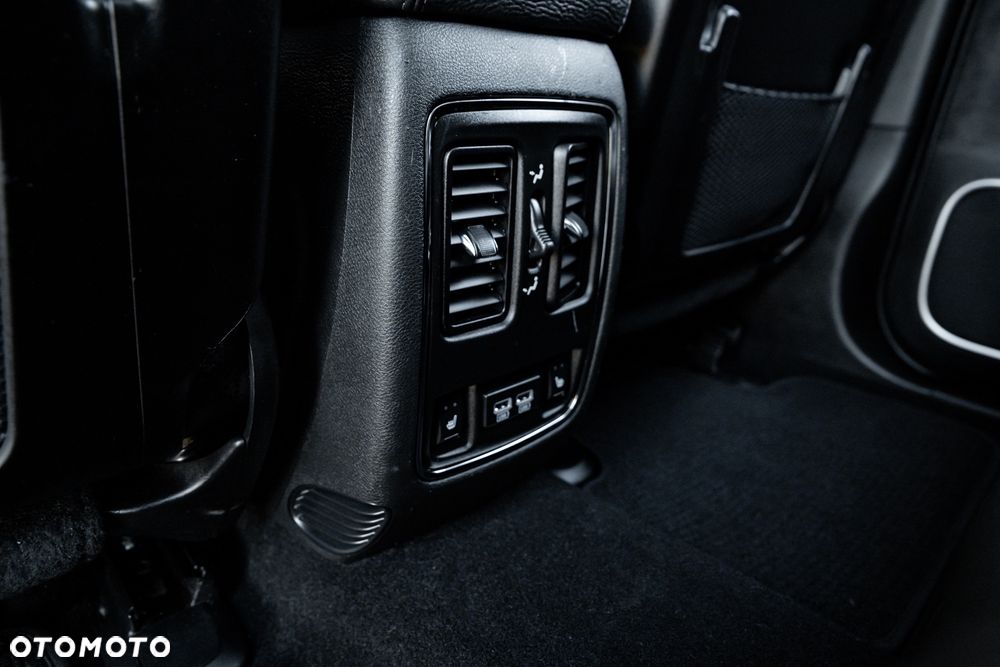 Jeep Grand Cherokee 3.0 CRD Summit - 19