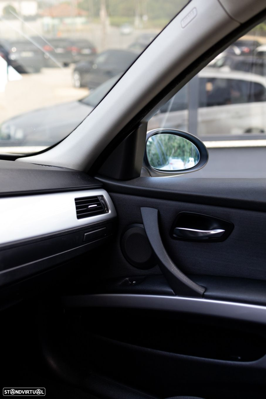BMW 318 d Touring Navigation Sport - 24