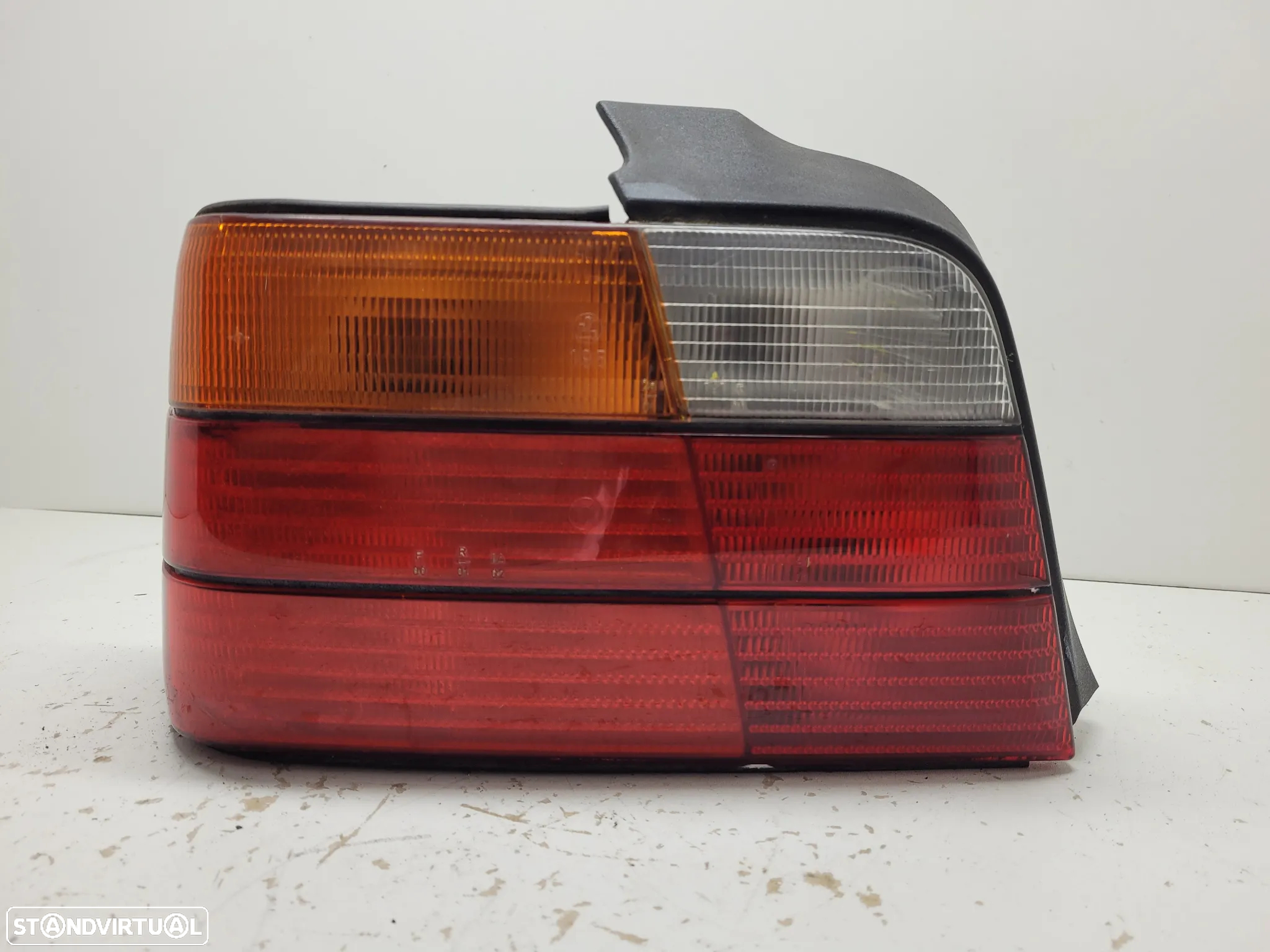 Farolim esquerdo BMW 3 [E36] 4 Portas (1991-2000) - 2