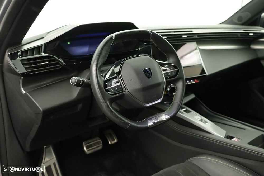 Peugeot 308 1.2 PureTech GT EAT8 - 7