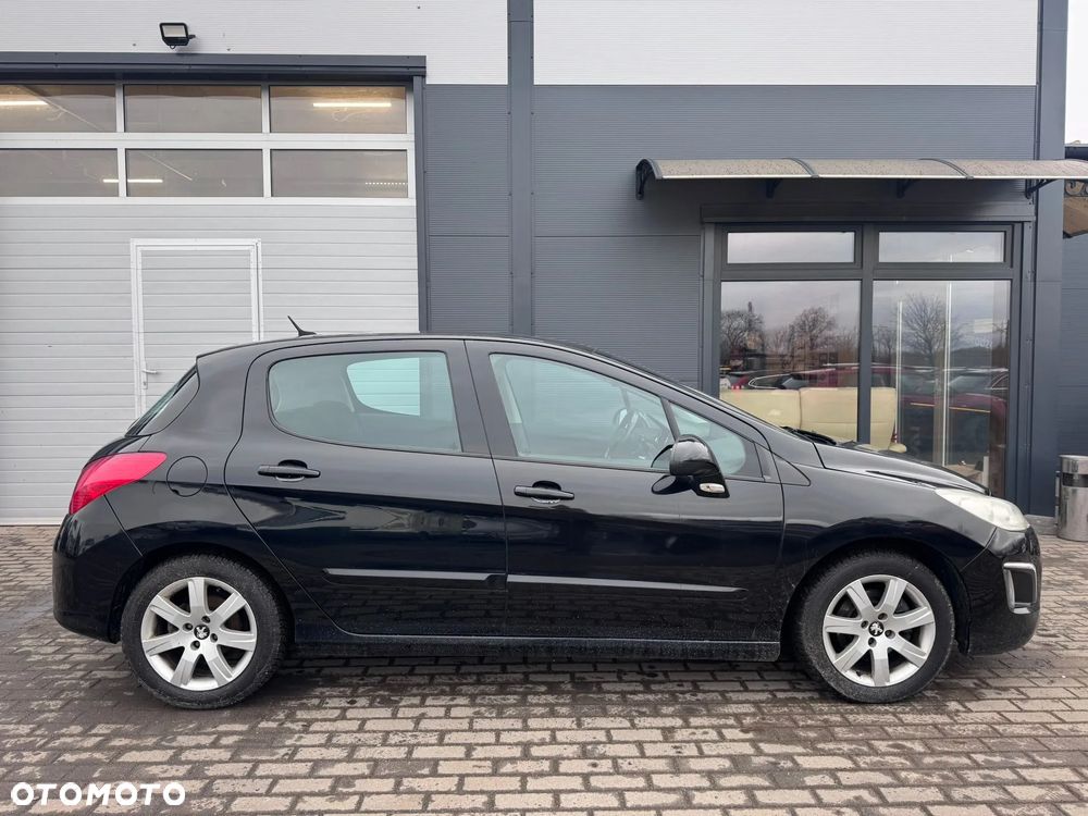 Peugeot 308 HDi FAP 110 Premium - 5