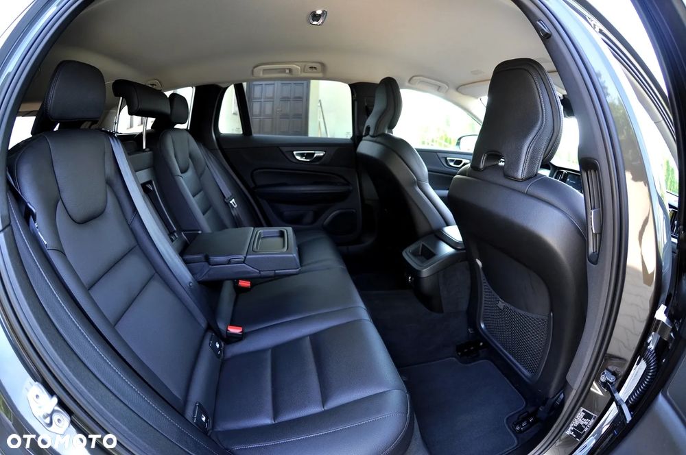 Volvo V60 D3 Inscription - 20