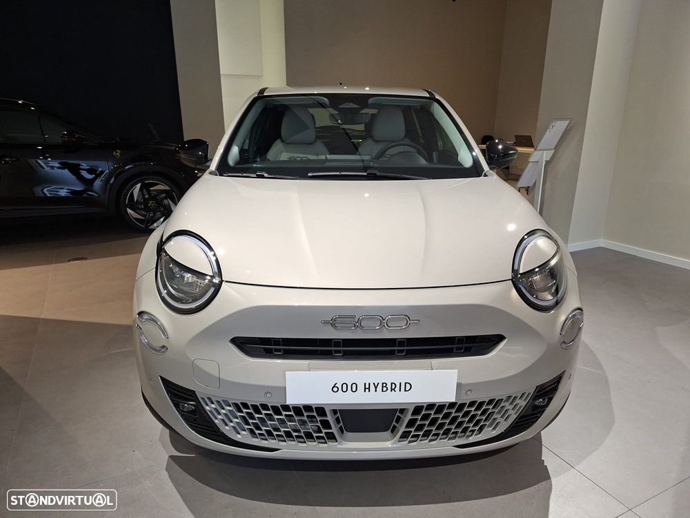Fiat 600 1.2 Hybrid Icon - 2