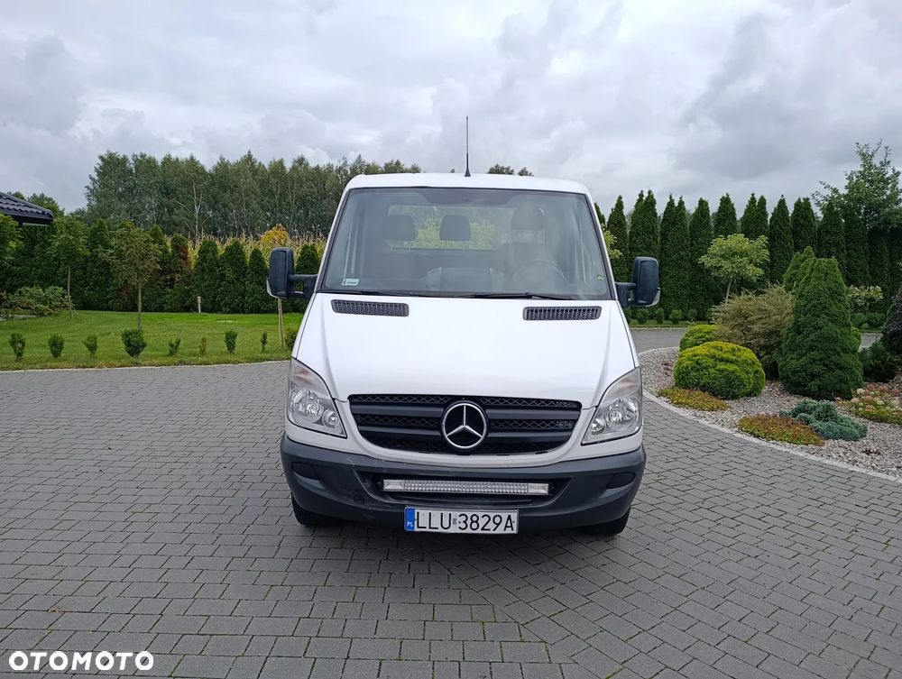 Mercedes-Benz Sprinter - 15