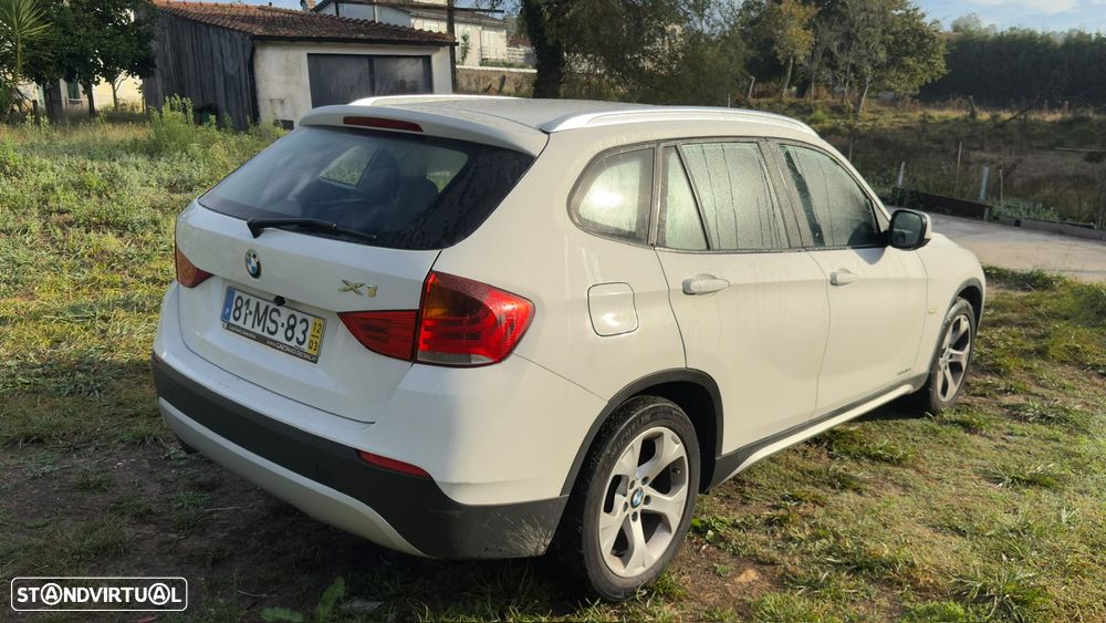 BMW X1 18 d sDrive Auto - 5