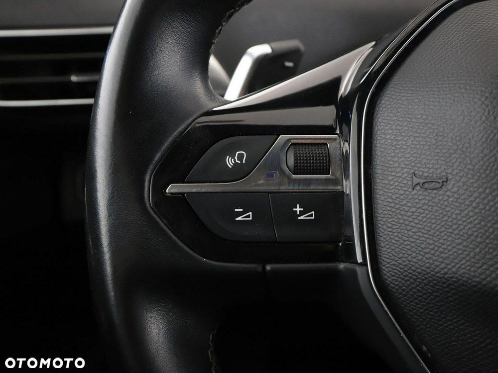 Peugeot 3008 Hybrid4 300 e-EAT8 Allure Pack - 32