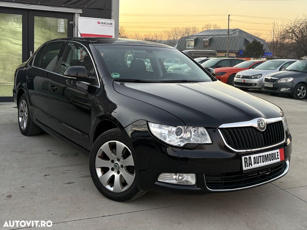 Skoda Superb 2.0 TDI DSG Elegance - 1